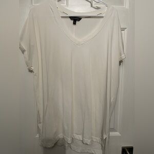 Banana Republic Cream V-Neck Short Sleeve Tee